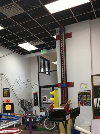 Redwood Discovery Museum